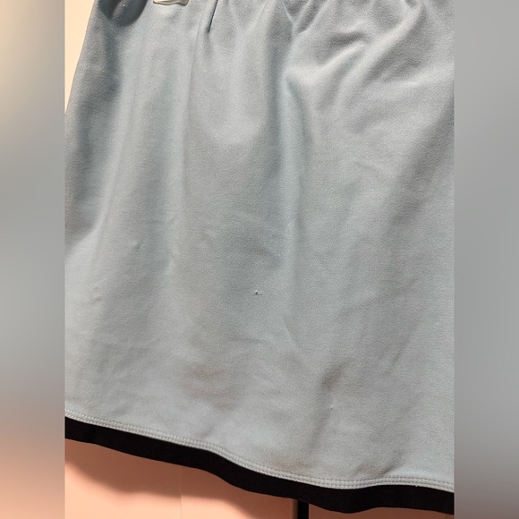 NIKE Powder Blue‎ with Navy Trim Elastic Waist Pull On Tennis Skort size M 8-10 - Picture 4 of 10